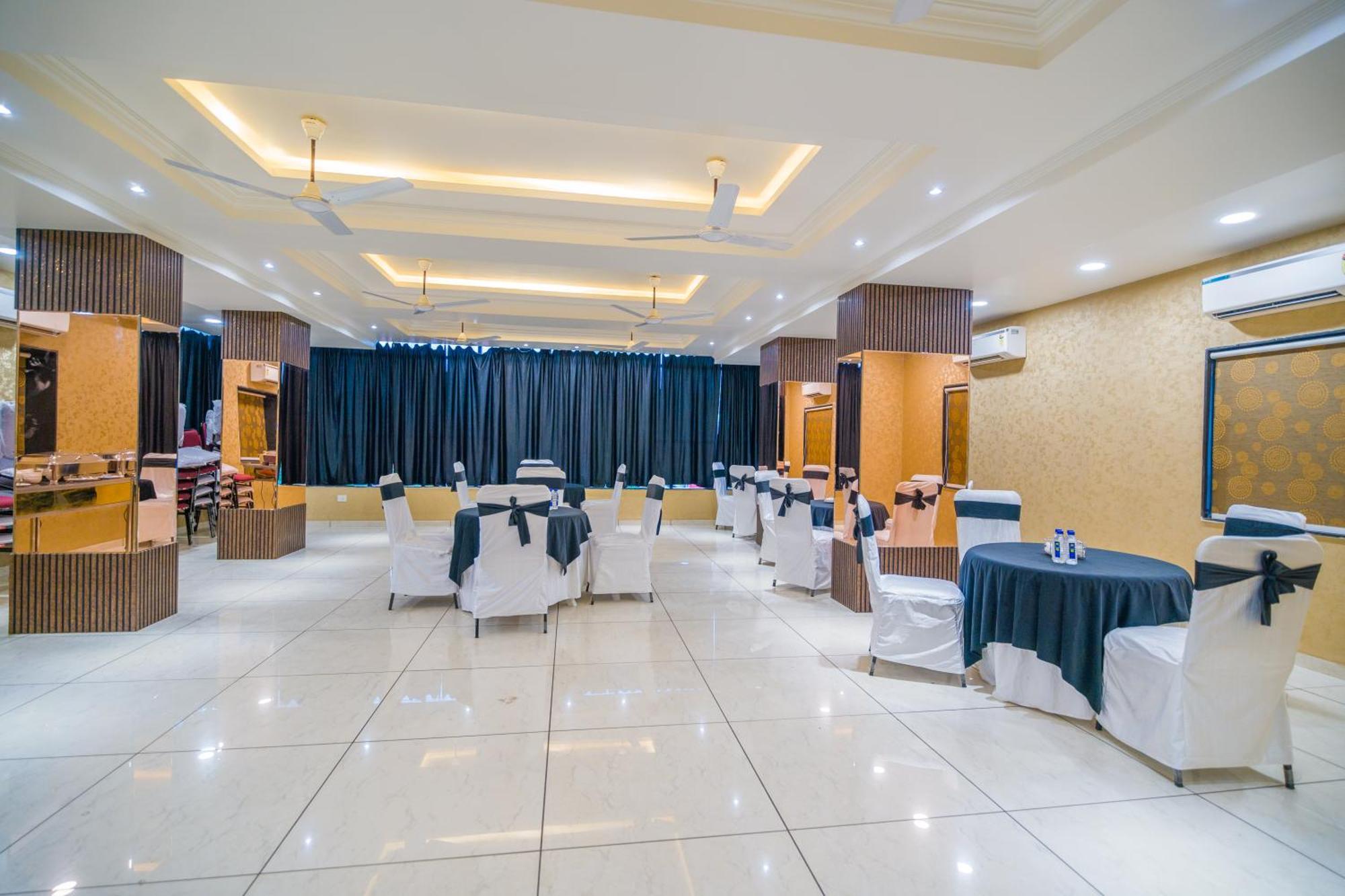 Hotel Kanha Shree By Cosmos Green Indore Zewnętrze zdjęcie
